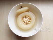 枇杷炖梨的作用与功效,枇杷炖雪梨的做法大全